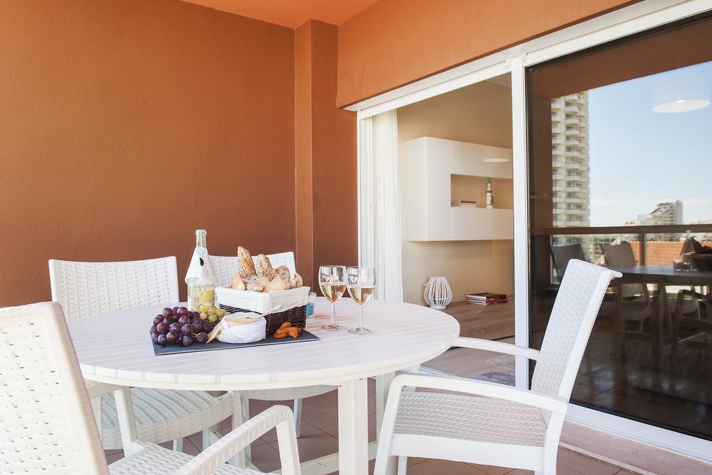Rocha Blue Sea Apartment Portimao Luaran gambar
