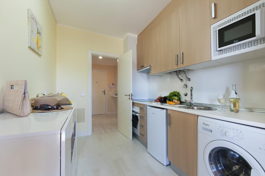 Rocha Blue Sea Apartment Portimao Luaran gambar